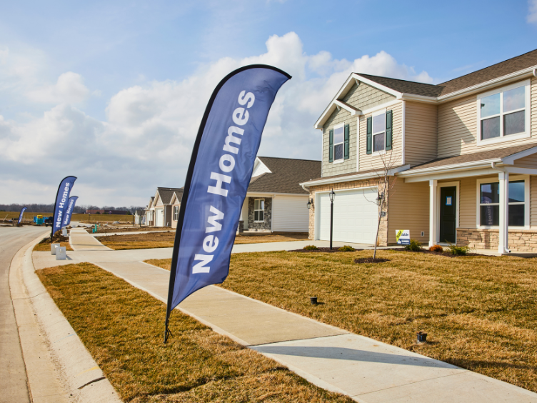 400N | New Homes Bus Tour